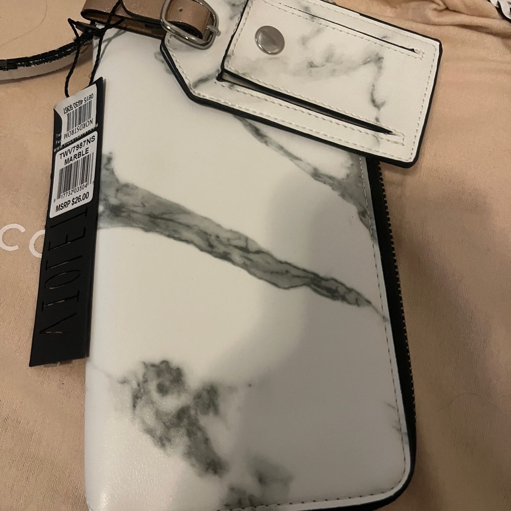 Nordstrom Gold and Cream passport holder and luggage tag